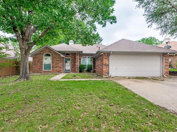 721  Deauville Drive , Fort Worth Texas 76108