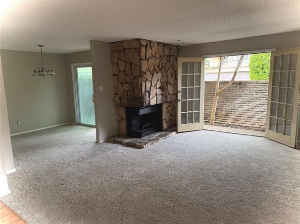 8560  Park Lane  127 Unit 29, Dallas Texas 75231