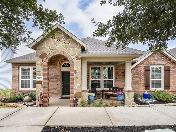 6920  Kingdom Estates Drive , Dallas Texas 75236