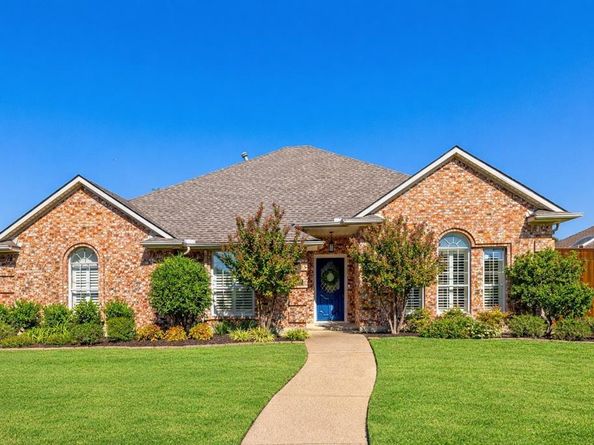 3927  Alto Avenue , Carrollton Texas 75007