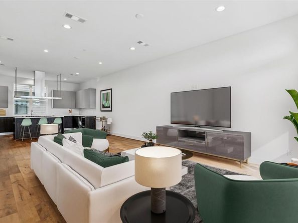 3048  Chimes Street , Dallas Texas 75219