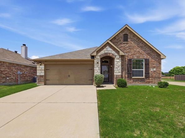 12000  Castleford Way , Fort Worth Texas 76036