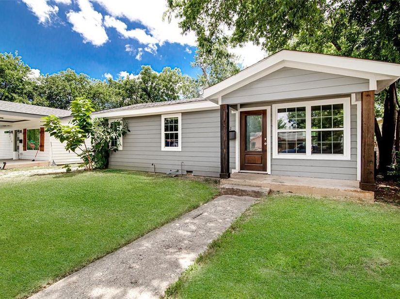 412 E Fogg Street , Fort Worth Texas 76110