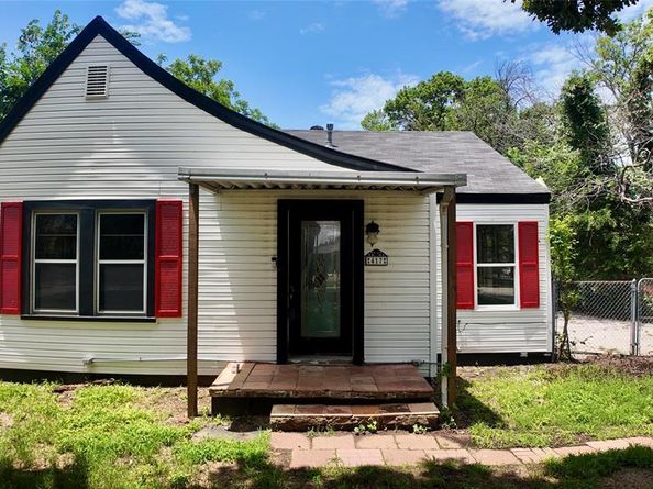 417  Corry A Edwards Drive , Kennedale Texas 76060
