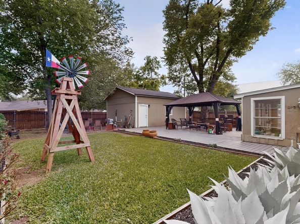 2238  Sussex Drive , Garland Texas 75041