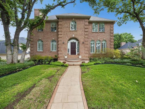 3323  Shellbrook Court , Arlington Texas 76016