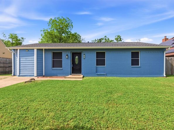 14021  Horseshoe Trail , Balch Springs Texas 75180