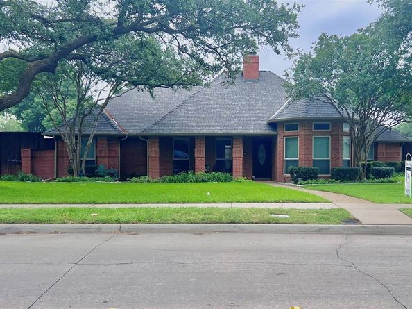 3601  Sailmaker Lane , Plano Texas 75023
