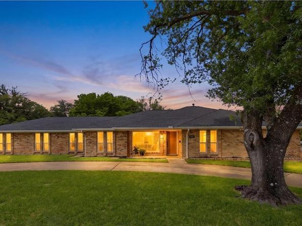 1909 W Red Bird Lane , Dallas Texas 75232