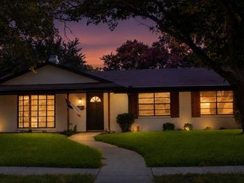 1011  Pacific Drive 