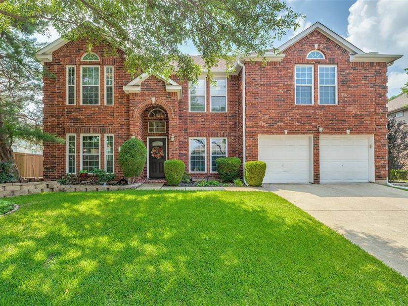 2716  Parkside Lane , McKinney Texas 75072