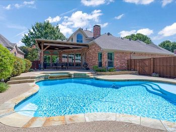507  Hunters Creek Court 