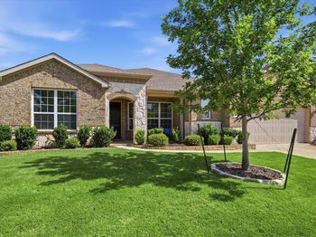 2554  Luna Vista Lane 