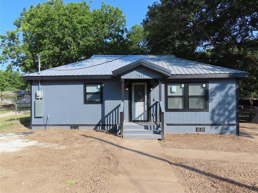 2317  Cool Mist Lane , Dallas Texas 75253