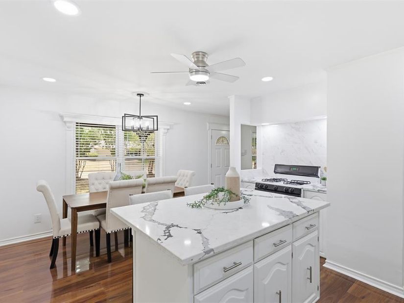 12319  Sunland Street , Dallas Texas 75218