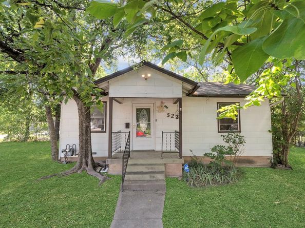 522 N Merrill Avenue , Duncanville Texas 75116