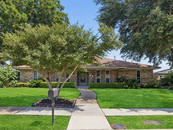 2829  Teakwood Lane , Plano Texas 75075