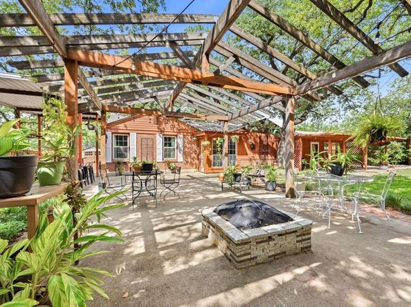 2012 W Lotus Avenue , Fort Worth Texas 76111