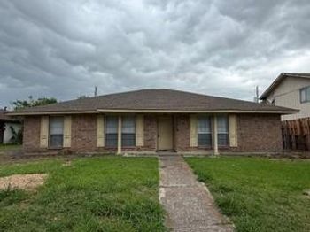 8813  Deerwood Drive 