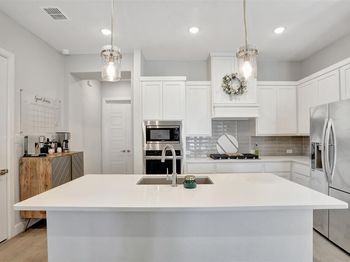 3548  Golden Bell Court 