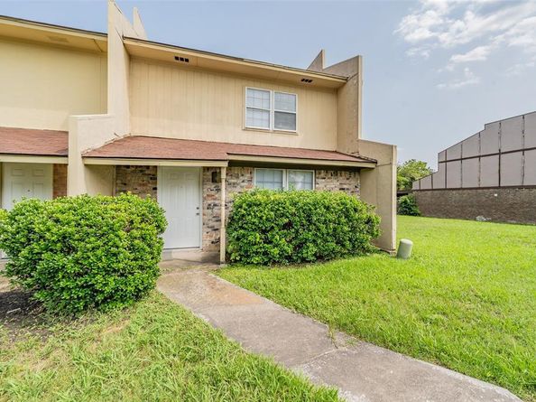 1821  Ridgeview Street , Mesquite Texas 75149