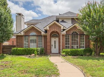 1701  Creekway Drive 