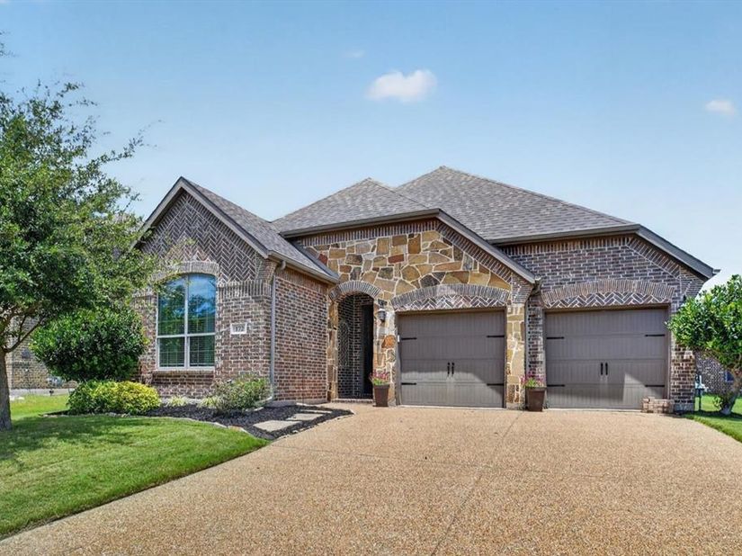 172  Buffington Avenue , Fate Texas 75189