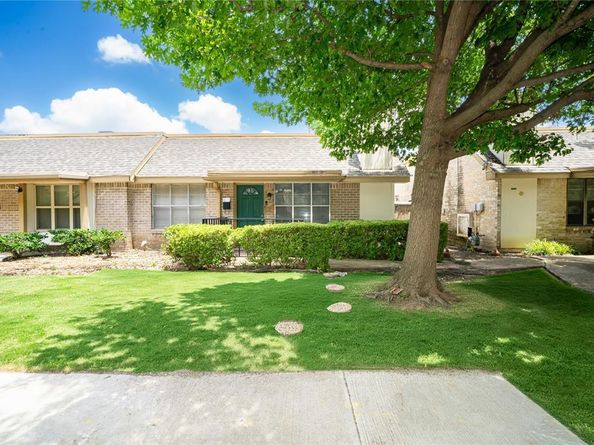 13544  Waterfall Way , Dallas Texas 75240