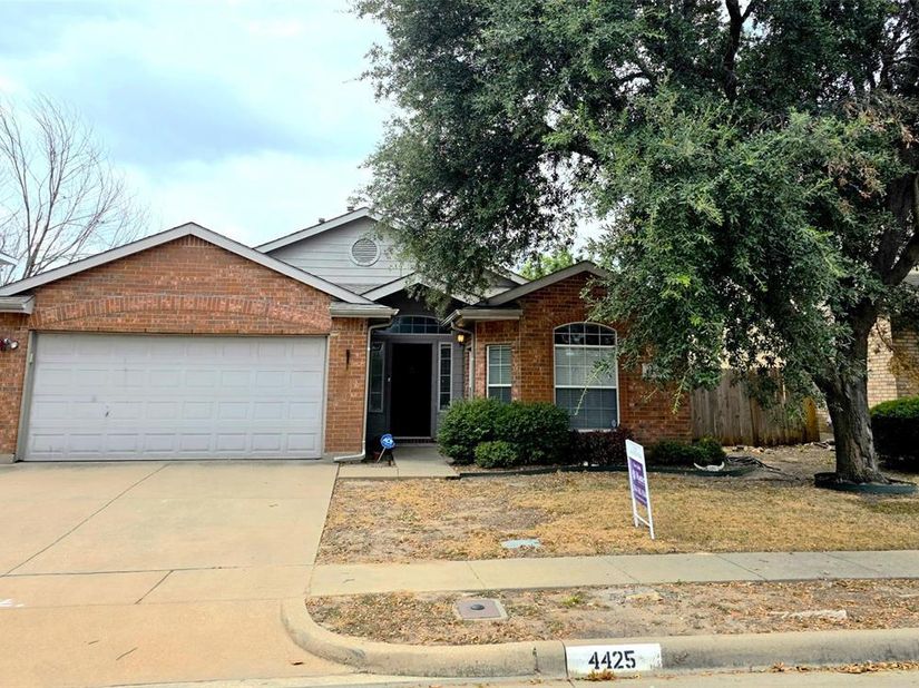 4425  Chaparral Creek Drive , Fort Worth Texas 76123