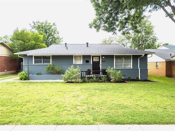 3704  Stadium Drive , Fort Worth Texas 76109