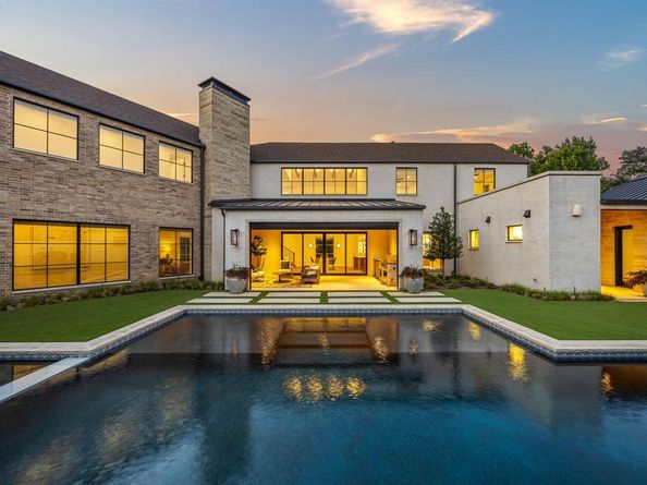 4557  Ridge Road , Dallas Texas 75229