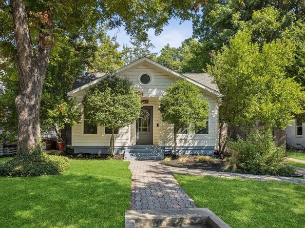1227  Lansford Avenue , Dallas Texas 75224