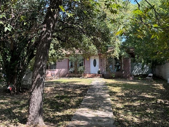 438  Mclean Avenue , Dallas Texas 75211