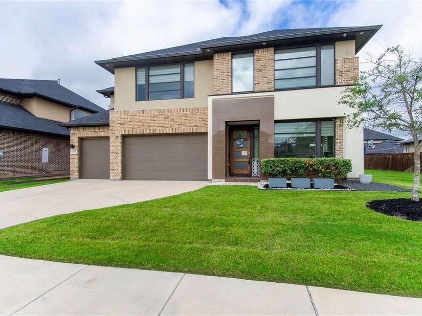 5485  Statesman Lane , Frisco Texas 75036