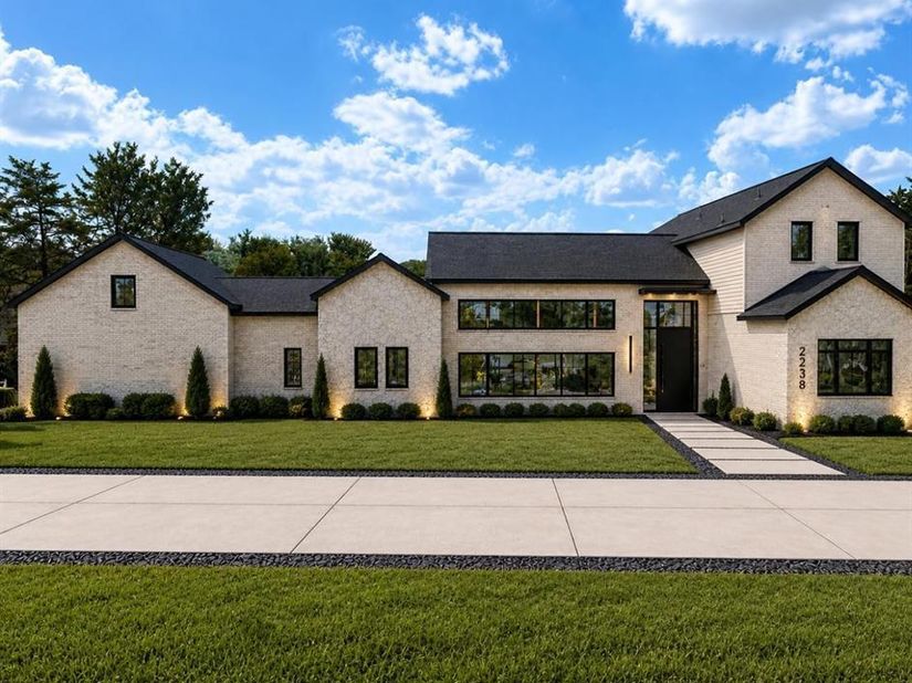 2238  Southern Oaks Drive , Cedar Hill Texas 75104