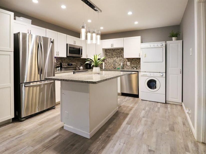 5306  Fleetwood Oaks Avenue  126, Dallas Texas 75235