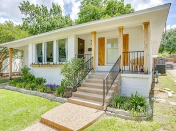 2541  Walsh Court 