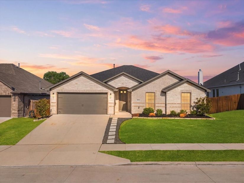 6924  Talon Bluff Drive , Fort Worth Texas 76179