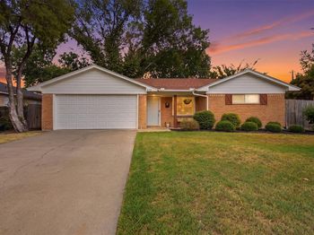 433  La Salle Drive 
