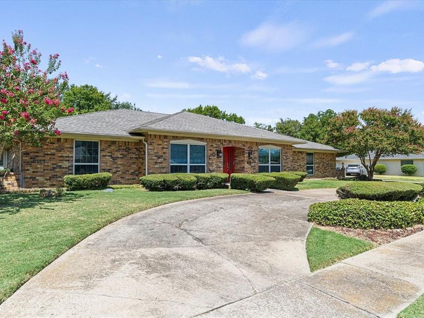 4001  Keele Drive , Garland Texas 75041