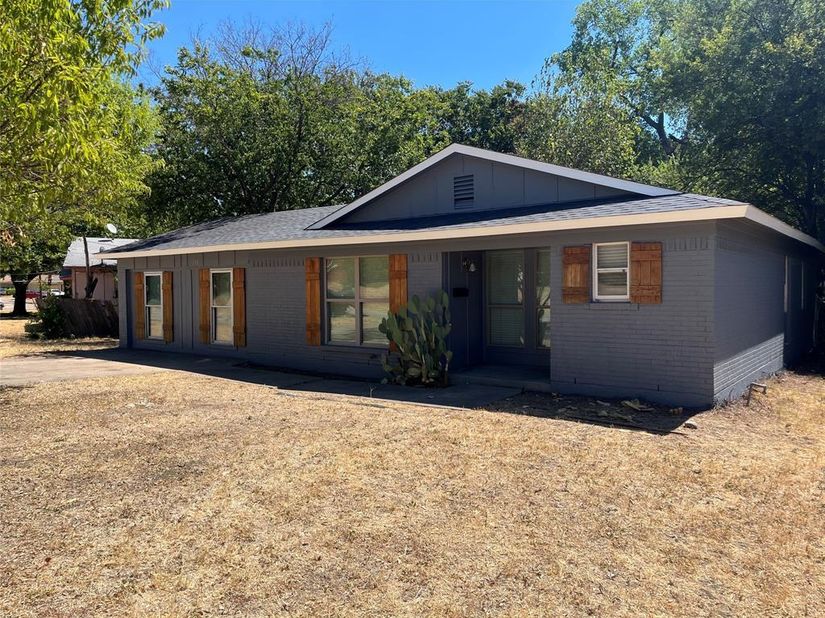 238  Glencairn Drive , Dallas Texas 75232