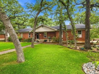 307  Shadow Lane 