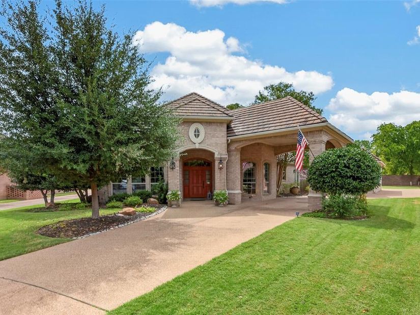 5133  Sealands Lane , Fort Worth Texas 76116