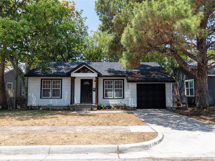 2716  Frazier Avenue , Fort Worth Texas 76110
