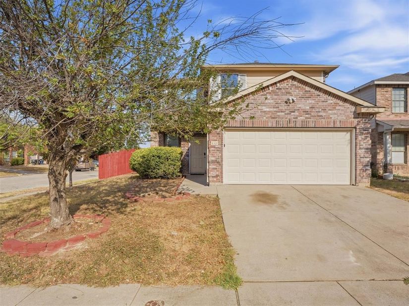 8101  Southern Pine Way , Fort Worth Texas 76123