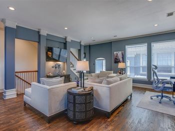5006  Cedar Springs Road 