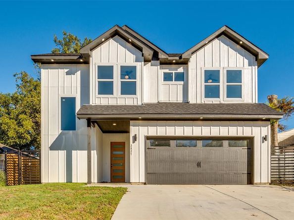 2827  Grafton Avenue , Dallas Texas 75211