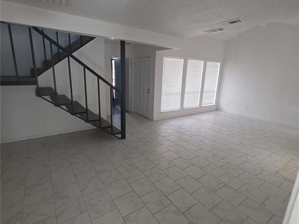 8807 N Normandale Street , Fort Worth Texas 76116