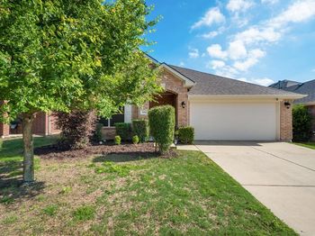 2404  Castle Creek Drive 