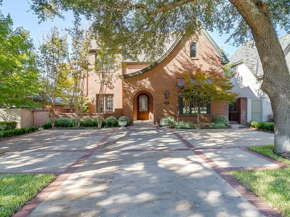 1620  Western Avenue , Fort Worth Texas 76107